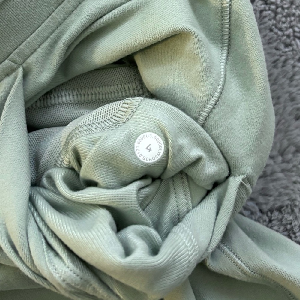 Lululemon Joggers - Picture 8 of 8